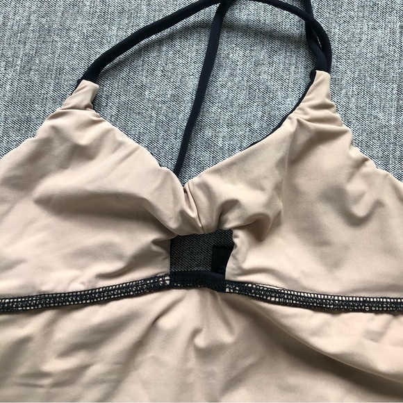 New Blue Life FIT LA USA made black tank shelf bra crop cutout natural XS S - Picture 4 of 6